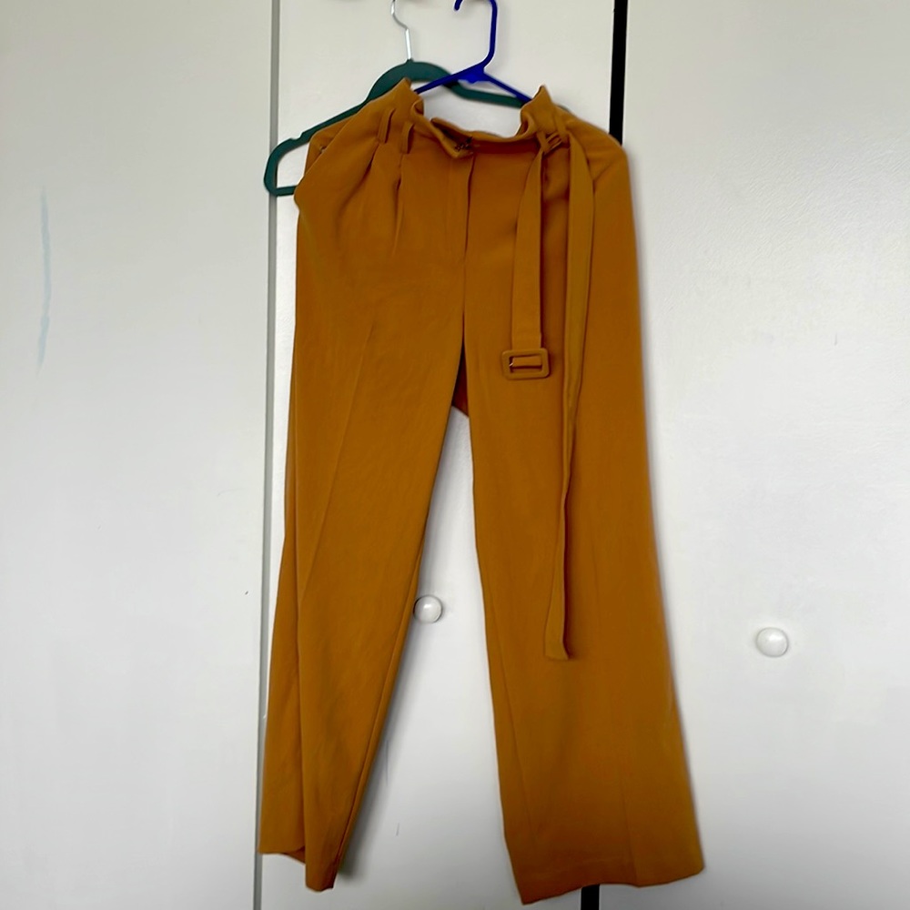 Like new express high waisted pants